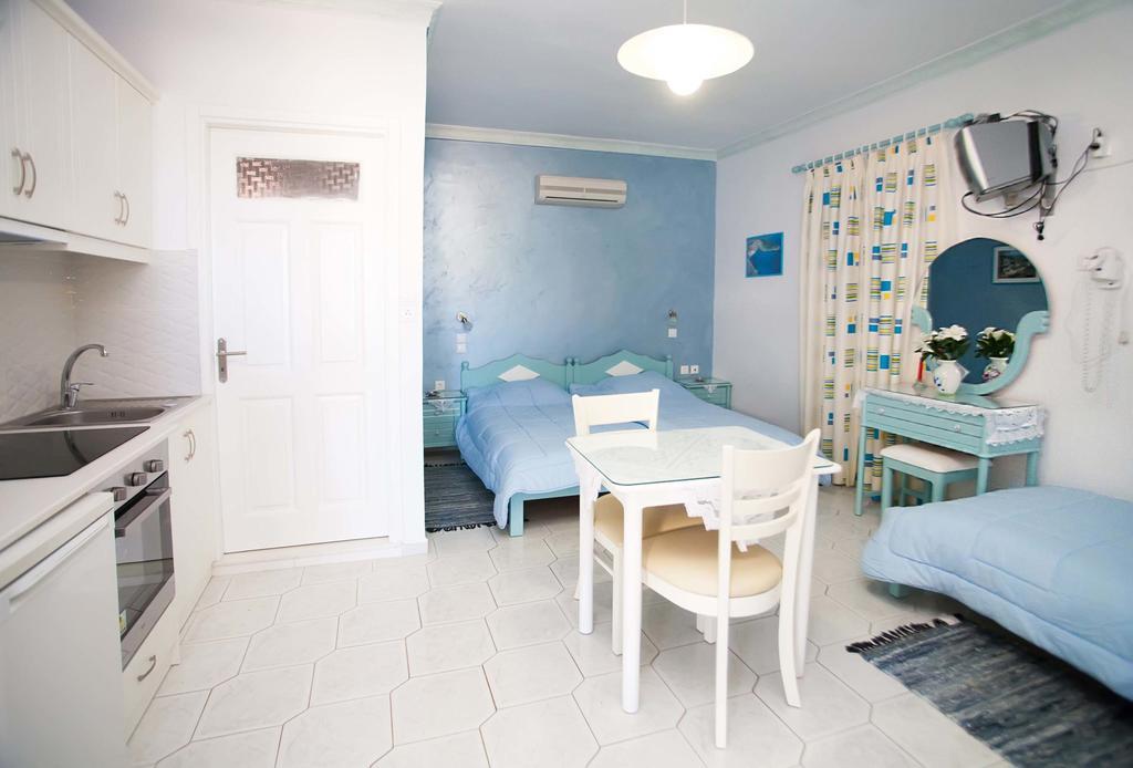 Maria'S Studios Myrties Kamer foto